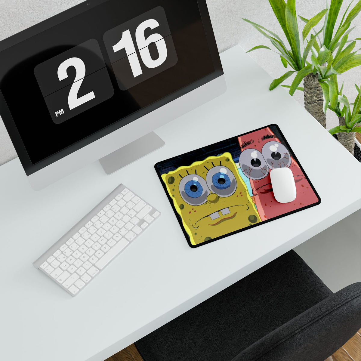 Wide Cartoon Eyes Sponge & Starfish Desk Mat | Large Gaming Mousepad